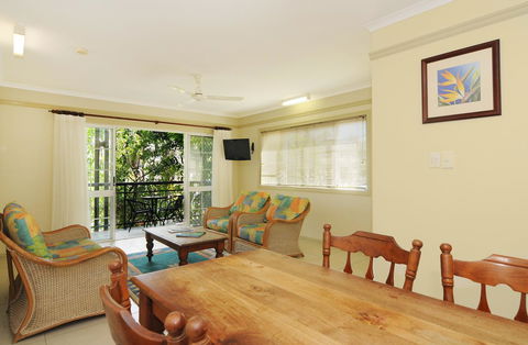 Cairns Queenslander Hotel & Apartments - Accommodation QLD 27