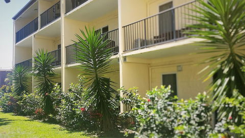 Cairns Queenslander Hotel & Apartments - Accommodation QLD 32