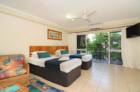 Cairns Queenslander Hotel & Apartments - Accommodation QLD 7