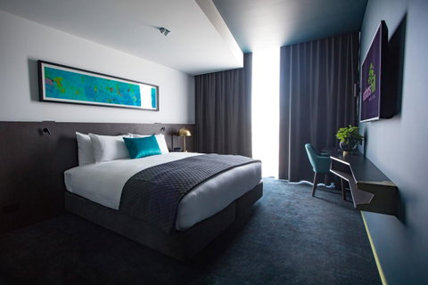 Eatons Hill Hotel - Accommodation QLD 34