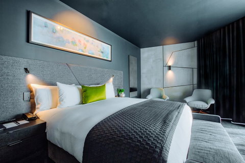 Eatons Hill Hotel - Accommodation QLD 3