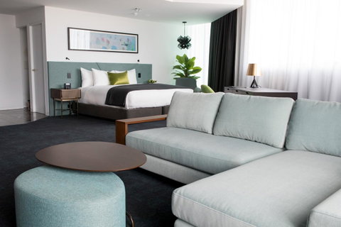 Eatons Hill Hotel - Accommodation QLD 43
