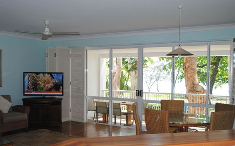 BeachView Apartments At Villa Paradiso - Accommodation QLD 21