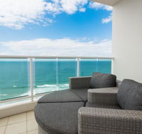 Pacific Views Resort - Accommodation QLD