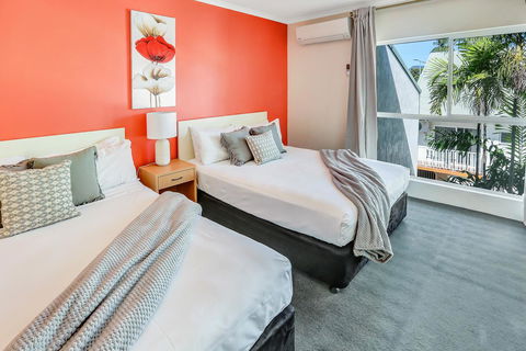Coral Tree Inn - Accommodation QLD 23