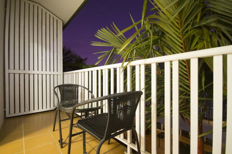 Coral Tree Inn - Accommodation QLD 34