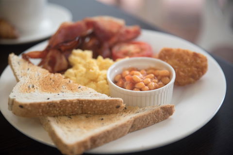 Coral Tree Inn - Accommodation QLD 38