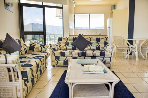 Amaroo At Trinity - Accommodation QLD 25