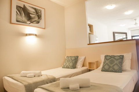 Amaroo At Trinity - Accommodation QLD 27