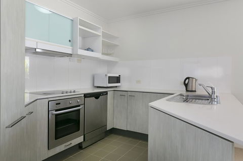 Allegro Apartments - Accommodation QLD 2