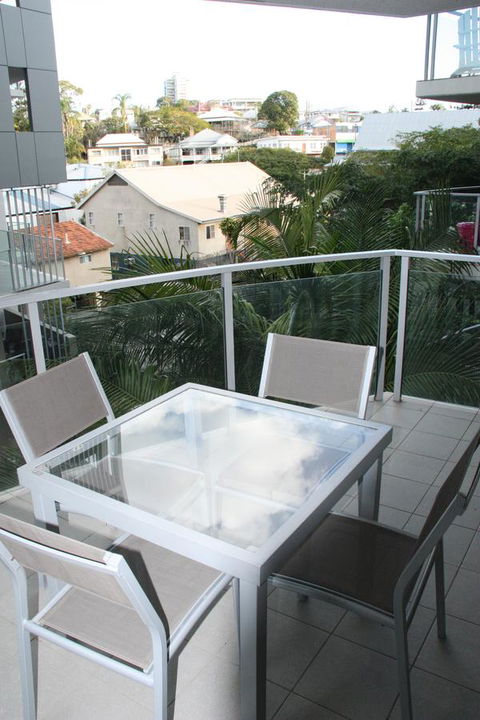 Allegro Apartments - Accommodation QLD 10
