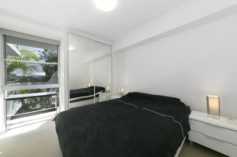 Allegro Apartments - Accommodation QLD 4