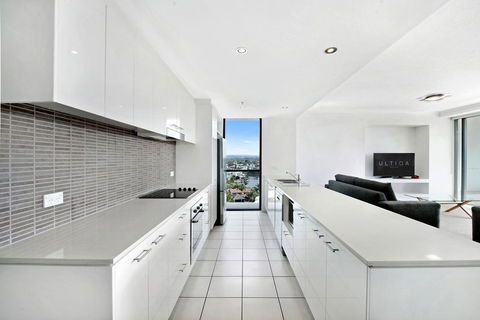 ULTIQA Freshwater Point Resort - Accommodation QLD 30