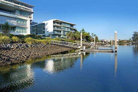 ULTIQA Freshwater Point Resort - Accommodation QLD 28
