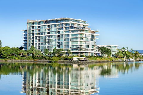 ULTIQA Freshwater Point Resort - Accommodation QLD 21