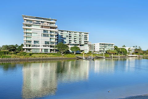 ULTIQA Freshwater Point Resort - Accommodation QLD 35
