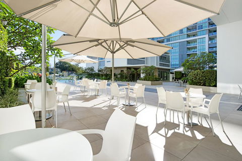 ULTIQA Freshwater Point Resort - Accommodation QLD 25