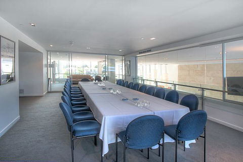 ULTIQA Freshwater Point Resort - Accommodation QLD 3