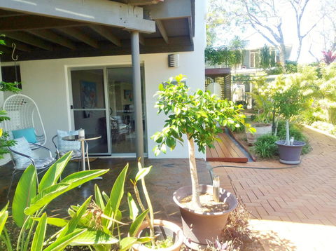 Private Guest Suite High On Currumbin Hill - Accommodation QLD 25