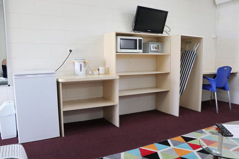 YAL Cairns - A Motel That Makes A Difference - Accommodation QLD 19