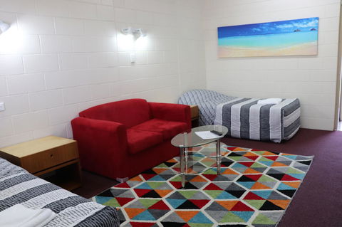 YAL Cairns - A Motel That Makes A Difference - Accommodation QLD 18