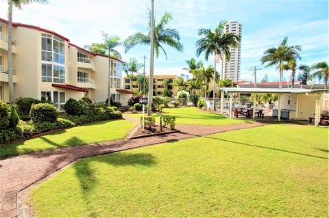 Key Largo Holiday Apartments - Accommodation QLD 15