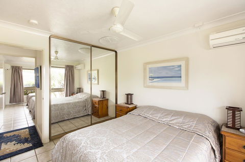Marcol Place Holiday Apartments - Accommodation QLD 14