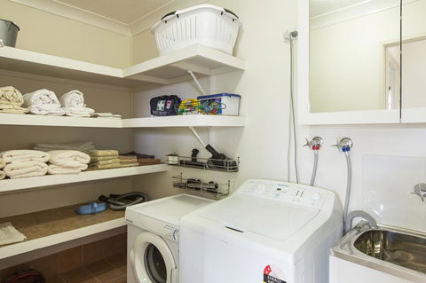 Marcol Place Holiday Apartments - Accommodation QLD 18