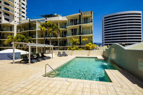 Jack And Newell Holiday Apartments - Accommodation QLD 8
