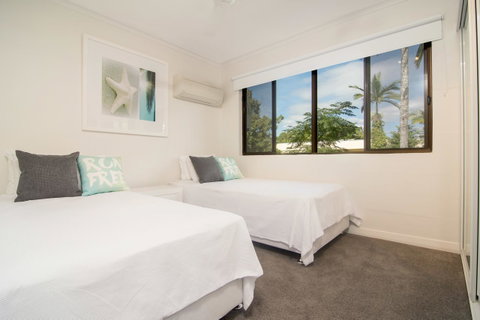 Tropical Reef Apartments - Accommodation QLD 8