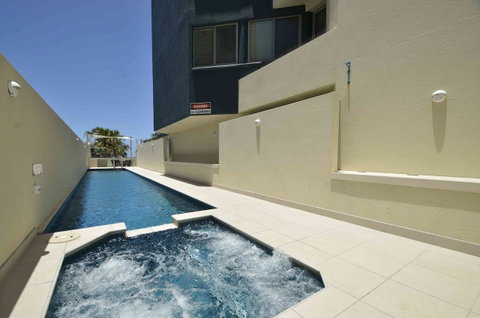 Malibu Apartments - Accommodation QLD 25