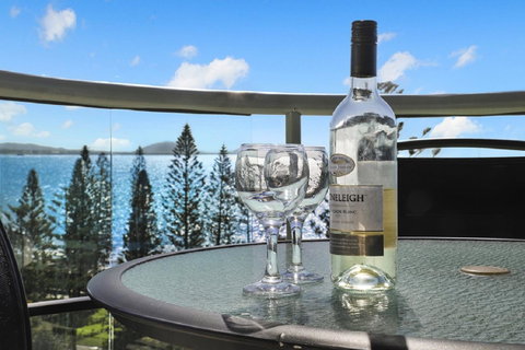 Malibu Apartments - Accommodation QLD 0