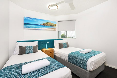 Malibu Apartments - Accommodation QLD 3