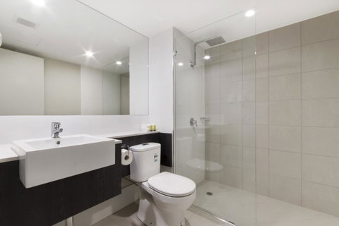 Sunshine Tower Hotel - Accommodation QLD 16