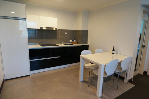 Hotel Diana - Accommodation QLD 43