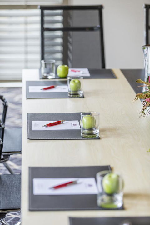 Hotel Diana - Accommodation QLD 11