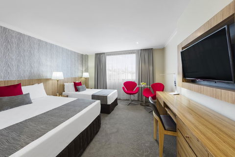 Hotel Diana - Accommodation QLD 31