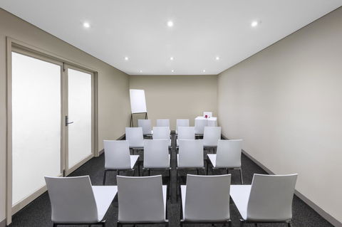 Mercure Brisbane Garden City - Accommodation QLD 21