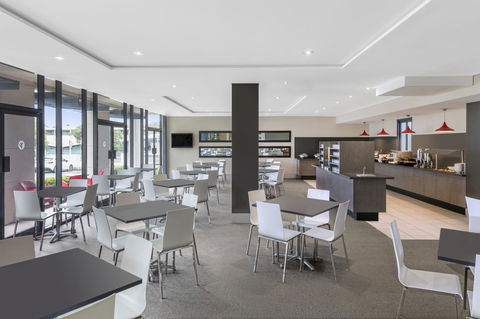 Mercure Brisbane Garden City - Accommodation QLD 30