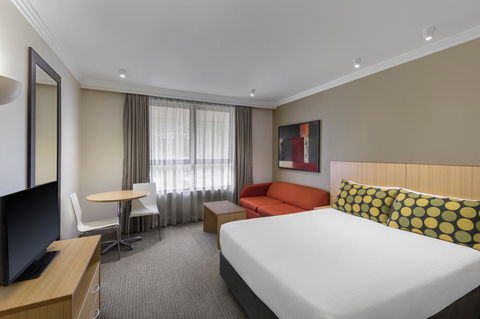 Mercure Brisbane Garden City - Accommodation QLD 6