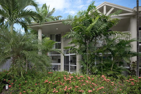 Tropical Nites Holiday Townhouses - Accommodation QLD 23