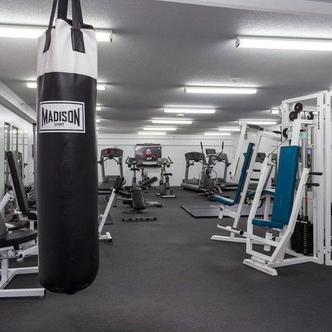 Oxygen Apartments - Accommodation QLD 7