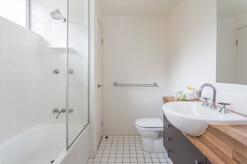 Oxygen Apartments - Accommodation QLD 24