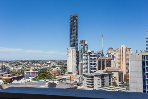 Oxygen Apartments - Accommodation QLD 33