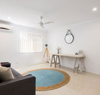 Briz Stays - Whites Road - Accommodation QLD