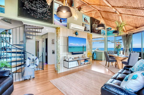 Burleigh Esplanade Apartments - Accommodation QLD 5