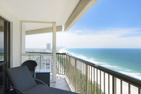 Burleigh Esplanade Apartments - Accommodation QLD 36