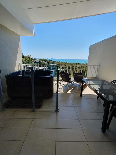 Azure Sea Whitsunday Resort - Accommodation QLD 24