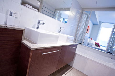 Lanai Riverside Apartments - Accommodation QLD 17