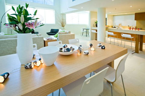 Lanai Riverside Apartments - Accommodation QLD 25
